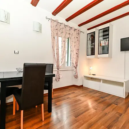 Apartamento Aldora Zadar