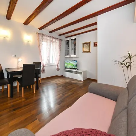 Aldora Apartman Zadar