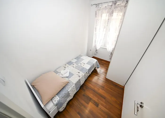 Apartamento Aldora *