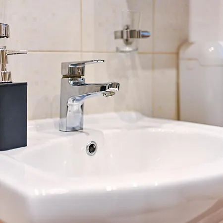 Aldora شقة